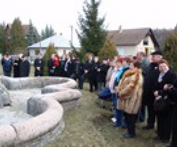 Odhalenie pamätného stĺpa na pamiatku revolúcie v rokoch 1848-49