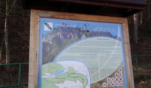 Stav Náučného chodníka Jasovská skala predtým 