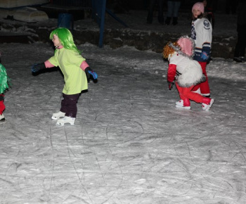Karneval na ľade jasovského rybníka