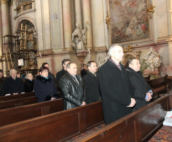 Na nedeľnej omši sa zúčastnil v chráme sv. Jána Krstiteľa Ján Fi