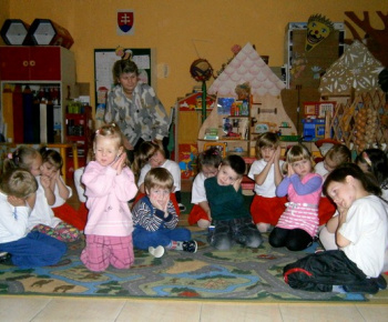 Október - Mesiac úcty k starším