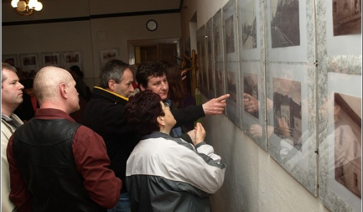 11. fotografia fotogalérie Spoločenská organizácia CSEMADOK organizovala zaujímavú výstavu
