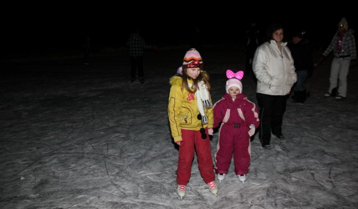 15. fotografia fotogalérie Karneval na ľade jasovského rybníka