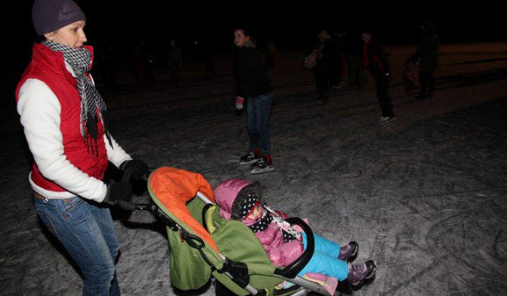 16. fotografia fotogalérie Karneval na ľade jasovského rybníka