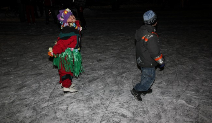 24. fotografia fotogalérie Karneval na ľade jasovského rybníka