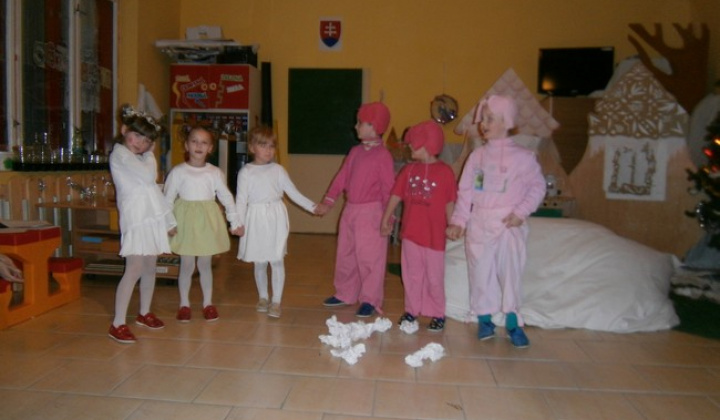 6. fotografia fotogalérie Vianočná akadémia v našej Materskej škole