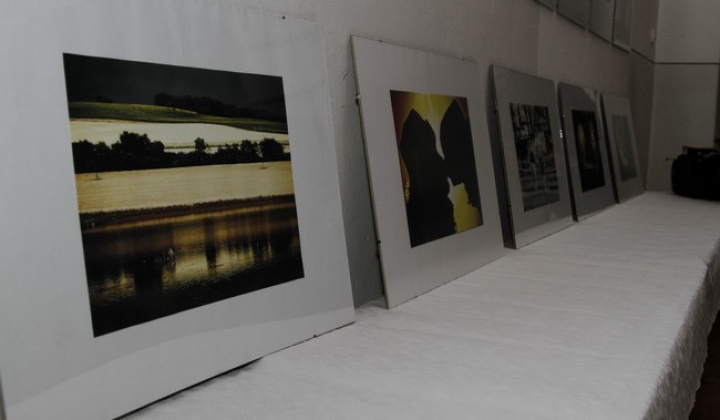 20. fotografia fotogalérie Vernisáž fotografií Petra Szilvássyho v Miestnom kultúrnom stred