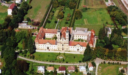 LETECKÉ ZÁBERY JASOVA 