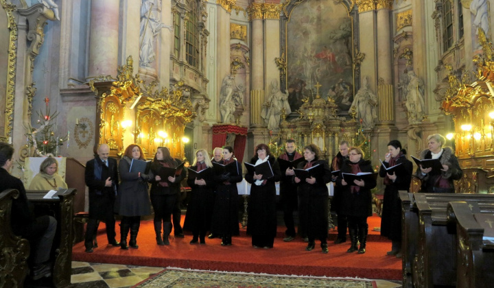 6. fotografia fotogalérie Vianočný koncert organizovaný spoloč.organizáciou CSE