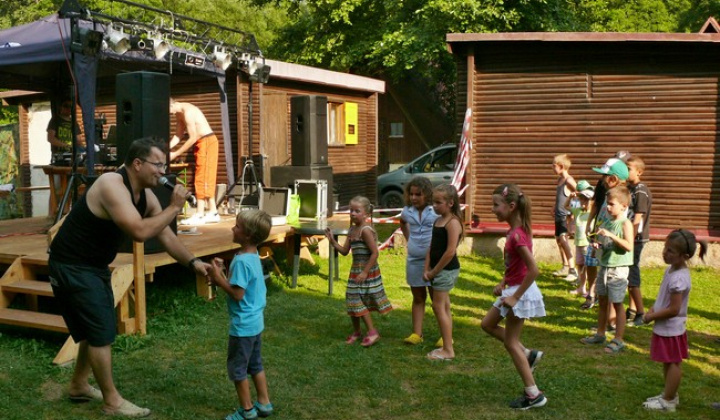 5. fotografia fotogalérie Letná detská diskotéka v autokempingu