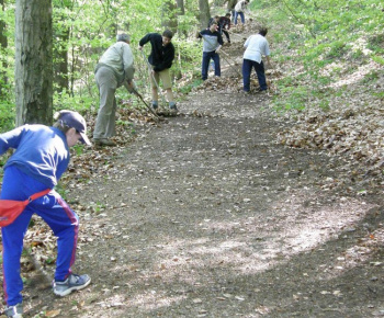 Čistenie Náučného chodníka Jasovská skala