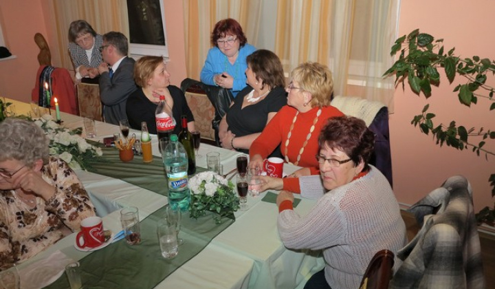 5. fotografia fotogalérie Miestna organizácia Únie žien Slovenska (ÚŽS) oslávila MDŽ