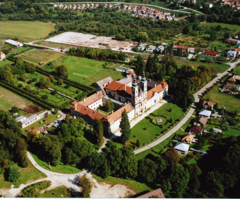 LETECKÉ ZÁBERY JASOVA